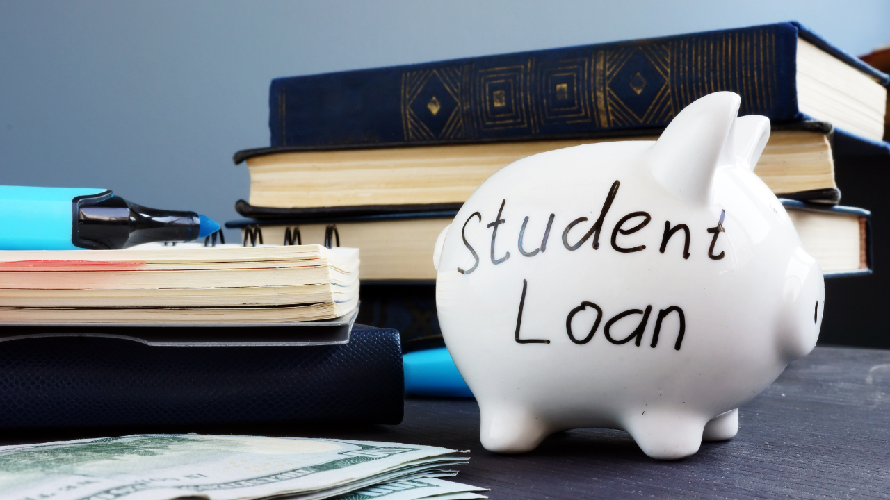 Best Student Loan Refinancing Options in India: Save Big on EMI